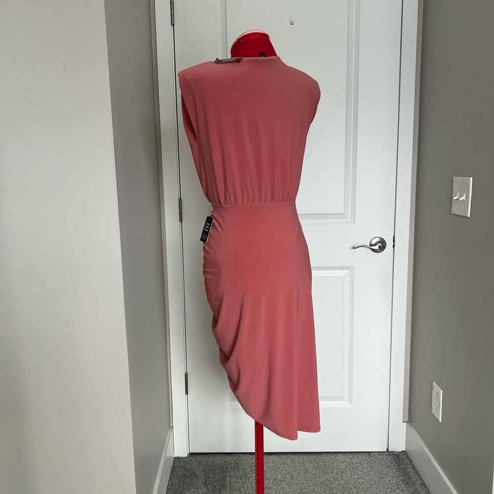 Express Asymmetrical Ruched Dress in Rose - Picture 9 of 10